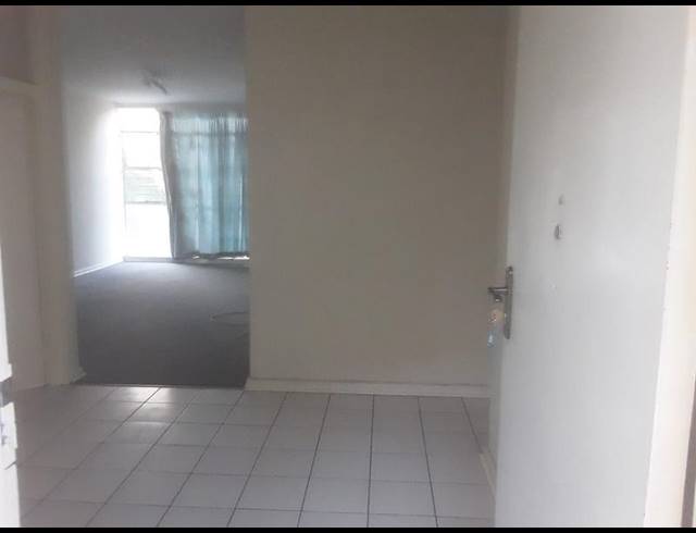 1 BEDROOM APARTMENT FOR SALE IN BEDFORD GARDENS